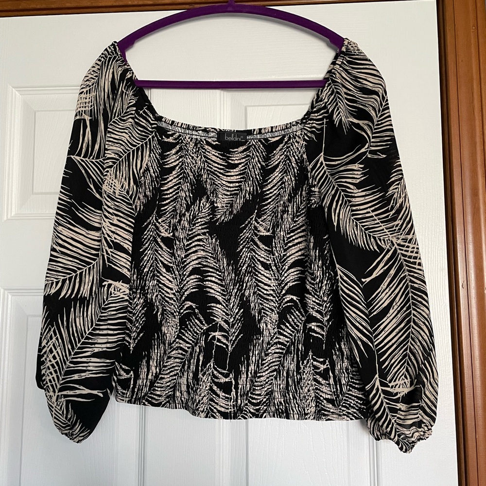 Belldini Black and Cream Palm-Print Blouse